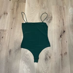 Pretty Little Thing Forest Green Spaghetti Strap Bodysuit Size 6